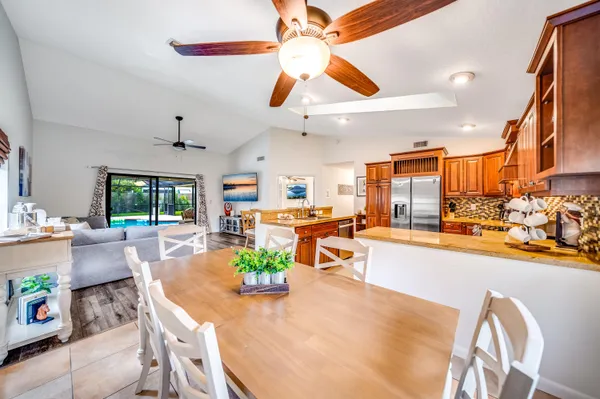 $5,500 | 1637 Farmington Circle, Wellington, FL 33414