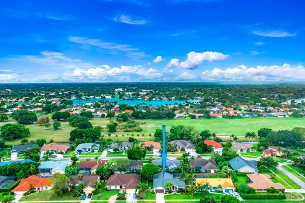 $5,500 | 1637 Farmington Circle, Wellington, FL 33414