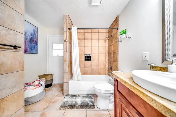 $5,500 | 1637 Farmington Circle, Wellington, FL 33414