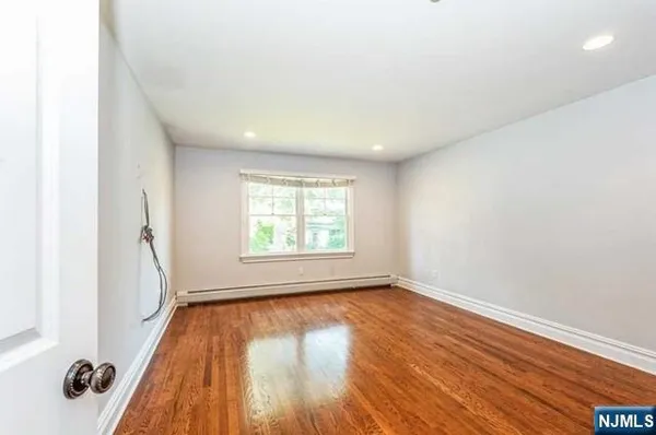 $11,500 | 85 Everett Street, Closter, NJ 07624