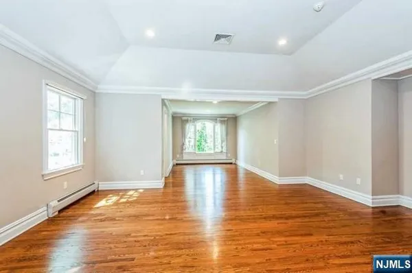 $11,500 | 85 Everett Street, Closter, NJ 07624
