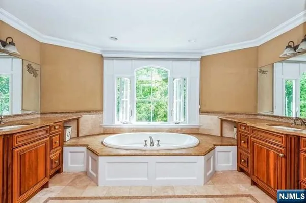 $11,500 | 85 Everett Street, Closter, NJ 07624