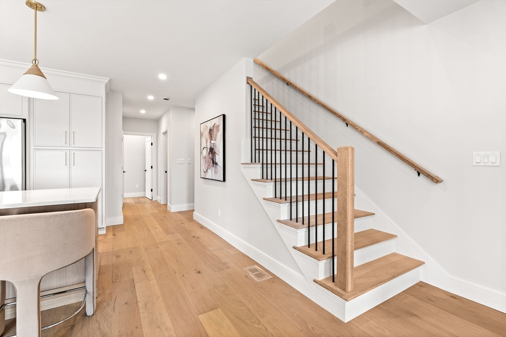 18 R Starknaught Heights, Unit A Gloucester, MA 01930 - Photo 11 of 26