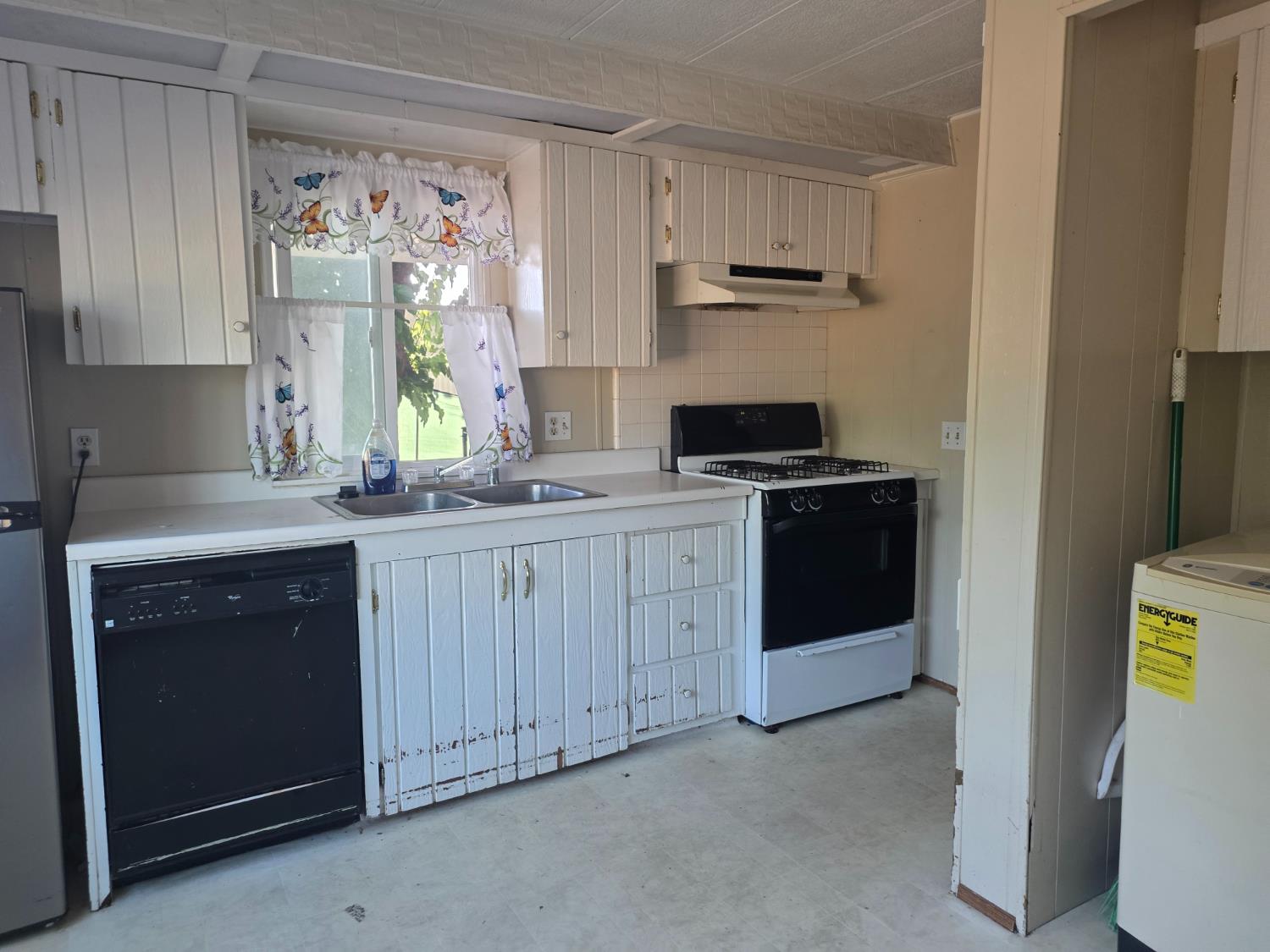 69 Kit Road, Unit 69 Sacramento, CA 95838 - Photo 28 of 32 Gallery Image 28