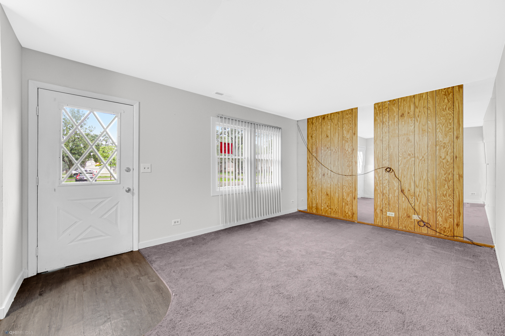 1765 Short Avenue Streamwood, IL 60107 - Photo 12 of 18 a view of an empty room with a window