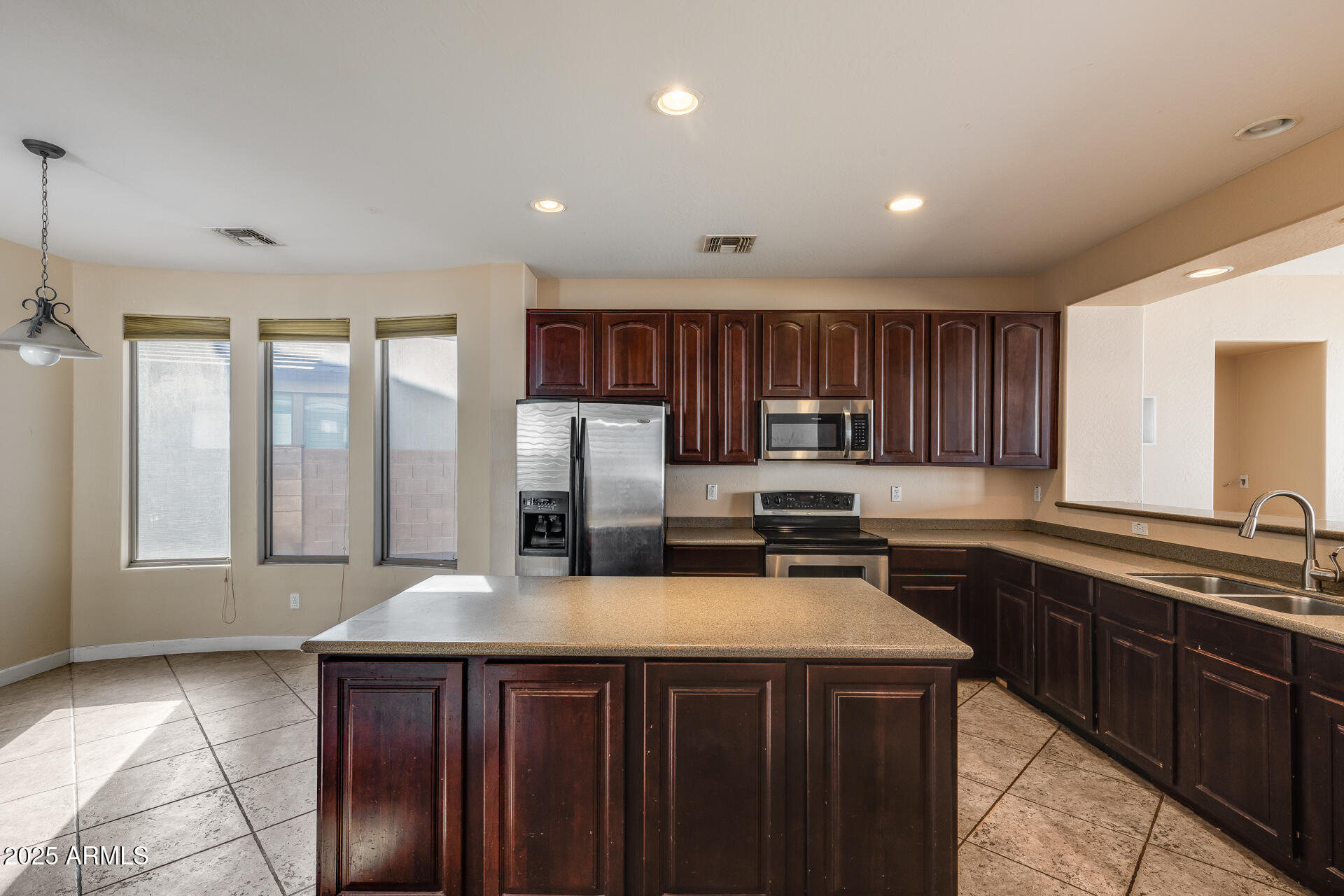 7720 South 22nd Lane Phoenix, AZ 85041 - Photo 23 of 82