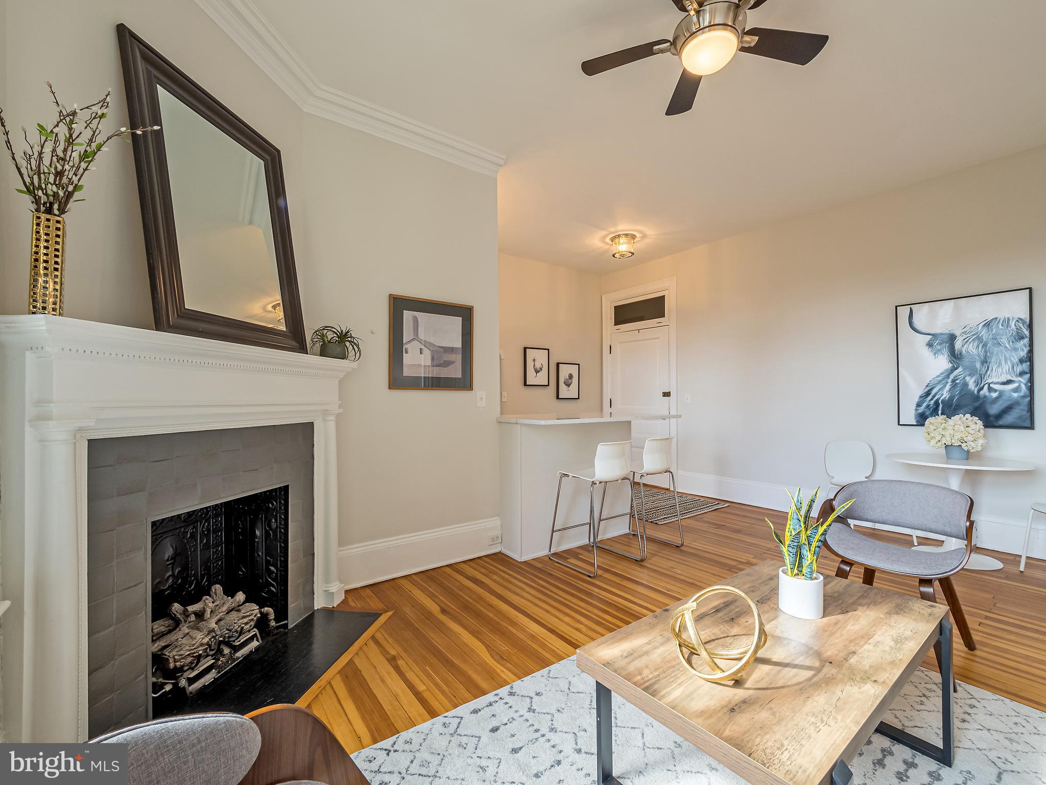 2853 Ontario Road Northwest, Unit 318 Washington, DC 20009 - Photo 8 of 34 Social Island