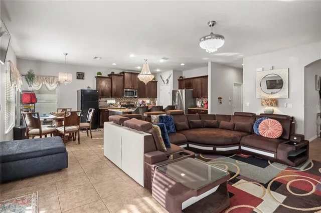 $682,999 | 19214 Early Violet Drive, Tampa, FL 33647