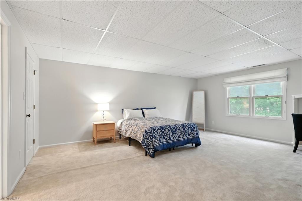 633 Huntington Drive High Point, NC 27262 - Photo 30 of 34