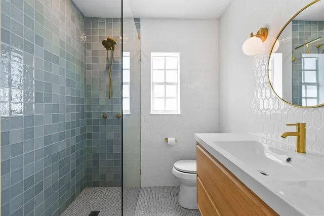 a view of washer and dryer