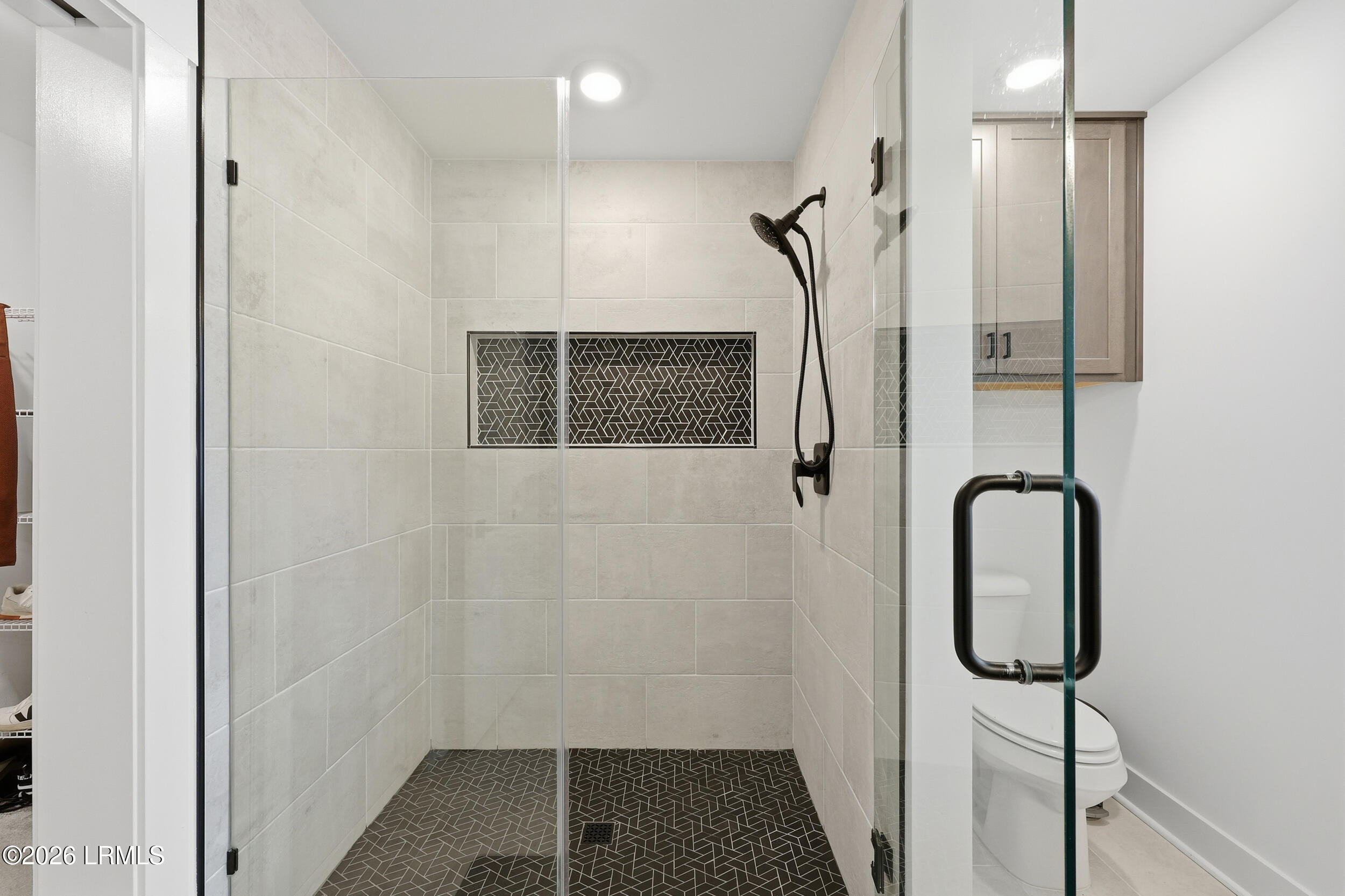 160 Conifer Street Hardeeville, SC 29927 - Photo 11 of 21 Primary bathroom