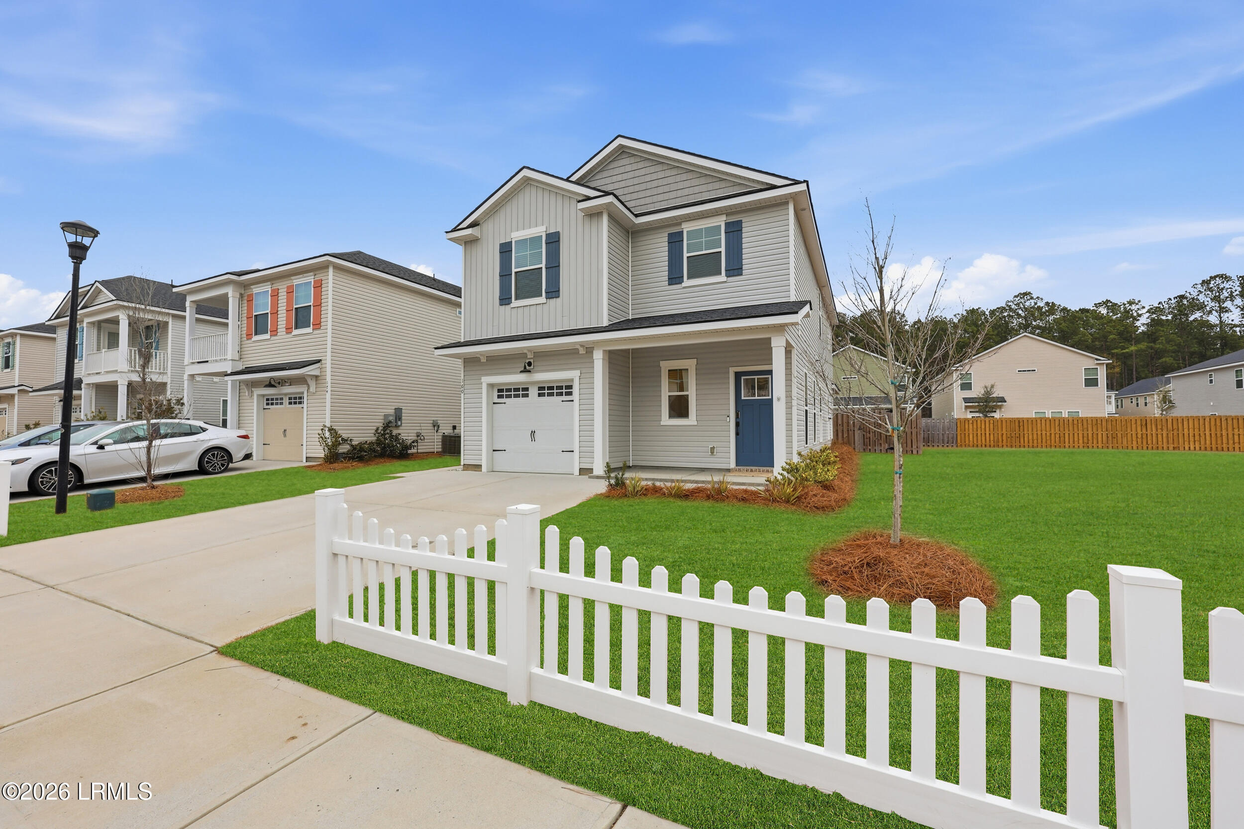 160 Conifer Street Hardeeville, SC 29927 - Photo 2 of 21 fenced yard