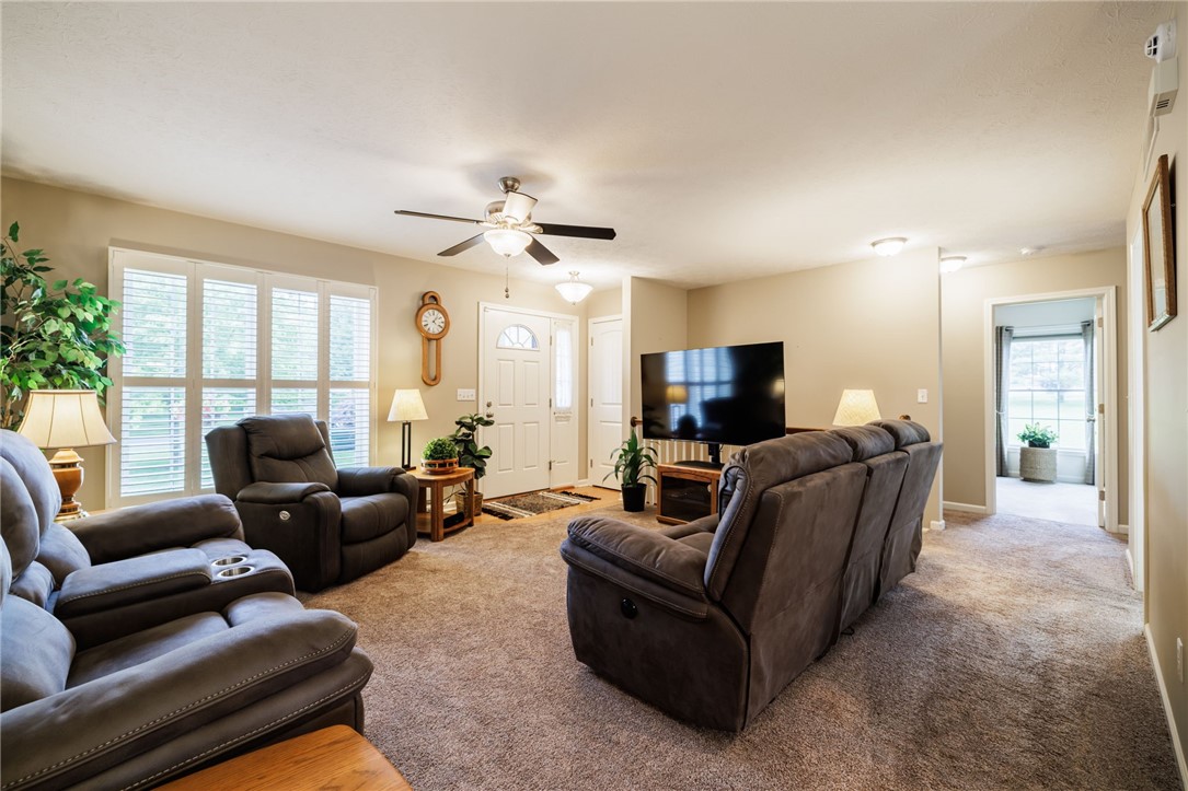 86 Parnell Drive Riga, NY 14428 - Photo 5 of 30