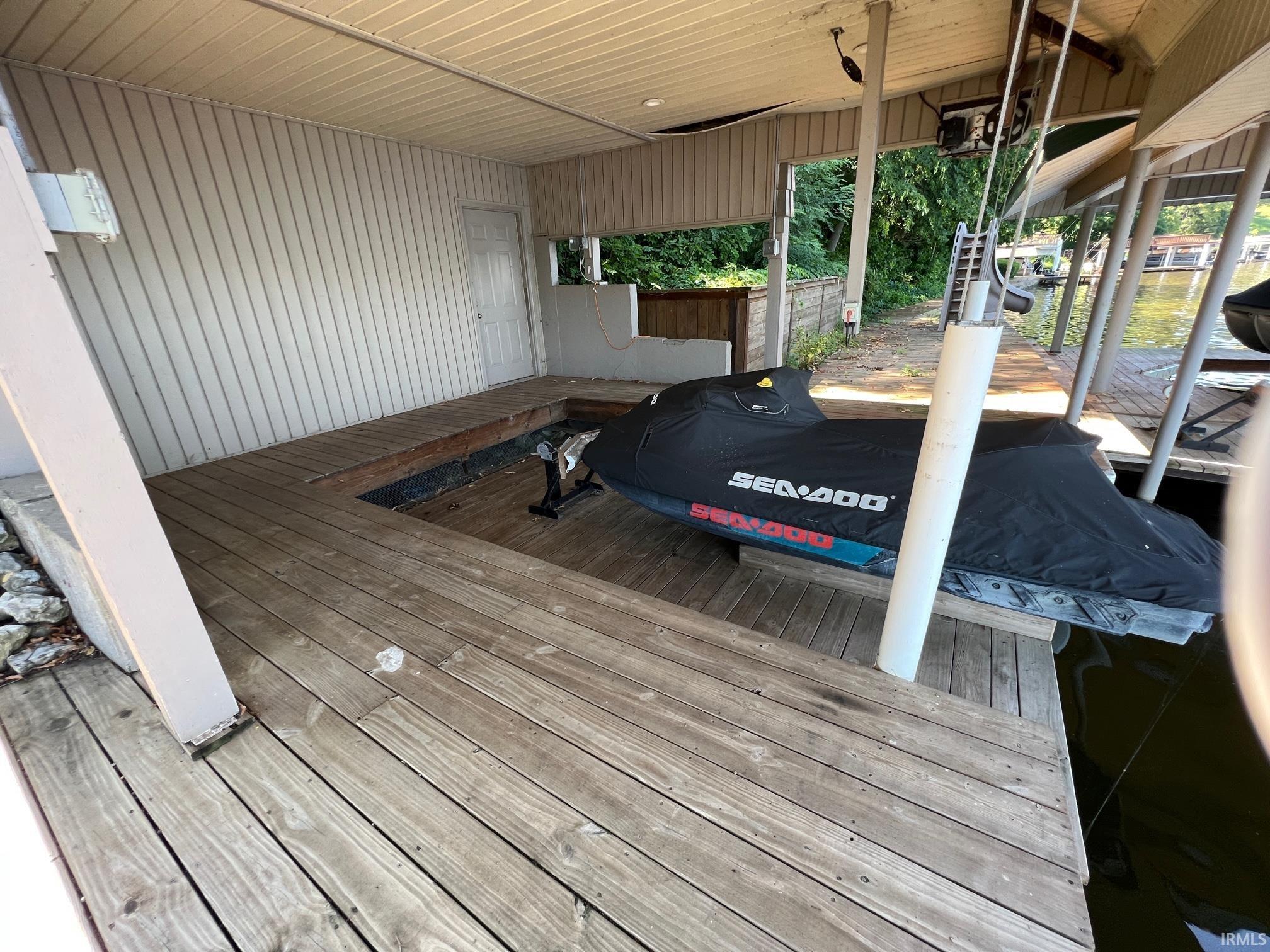 5895 East Pierce Road Monticello, IN 47960 - Photo 5 of 34 Gallery Image 5