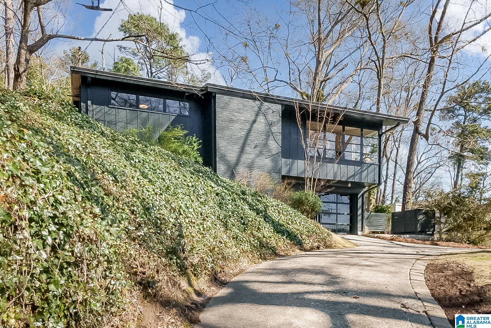 912 Irving Road Birmingham, AL 35209 - Photo 6 of 40