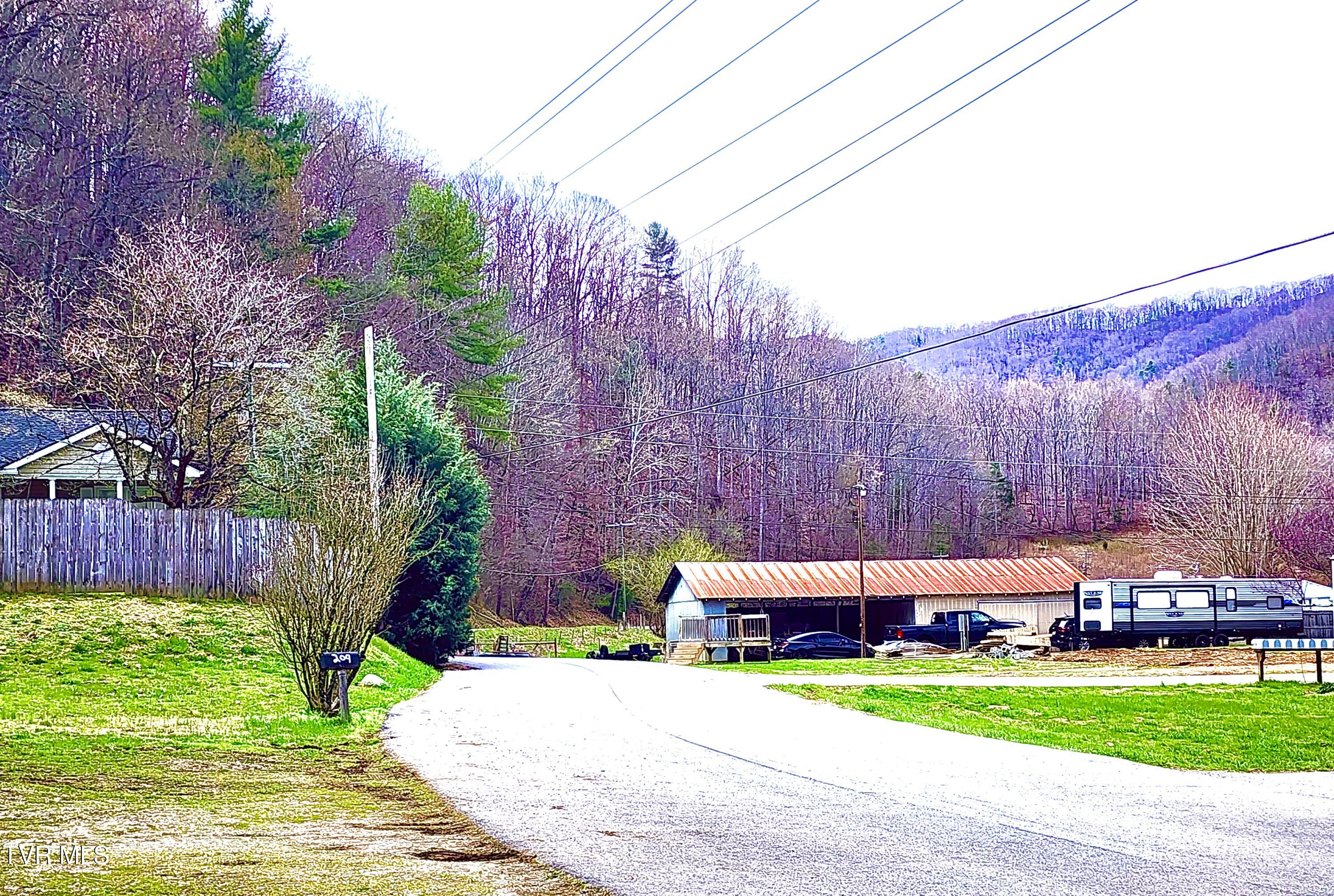 205 Polly Erwin Road Erwin, TN 37650 - Photo 23 of 24 IMG_9661