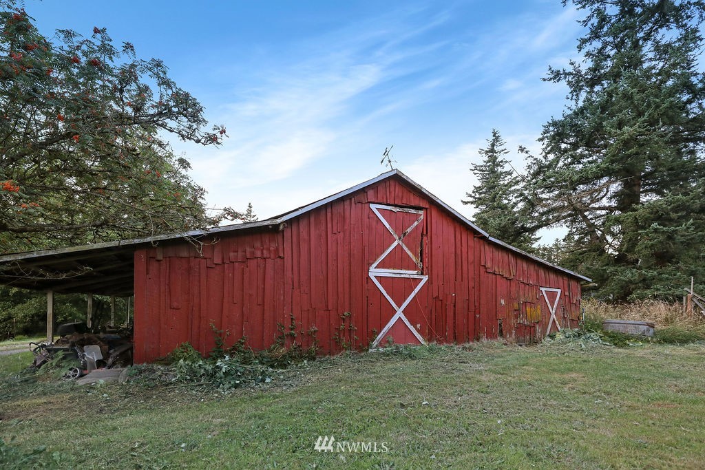 15307 Baker Heights Road Mount Vernon, WA 98273 - Photo 33 of 37