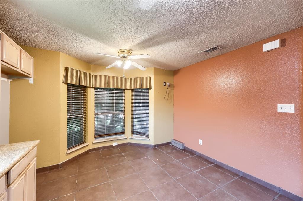 9324 Teagarden Road Dallas, TX 75217 - Photo 10 of 28 Gallery Image 10