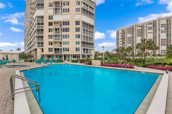 $18,000 | 4041 Gulf Shore Boulevard North, Unit 204, Naples, FL 34103