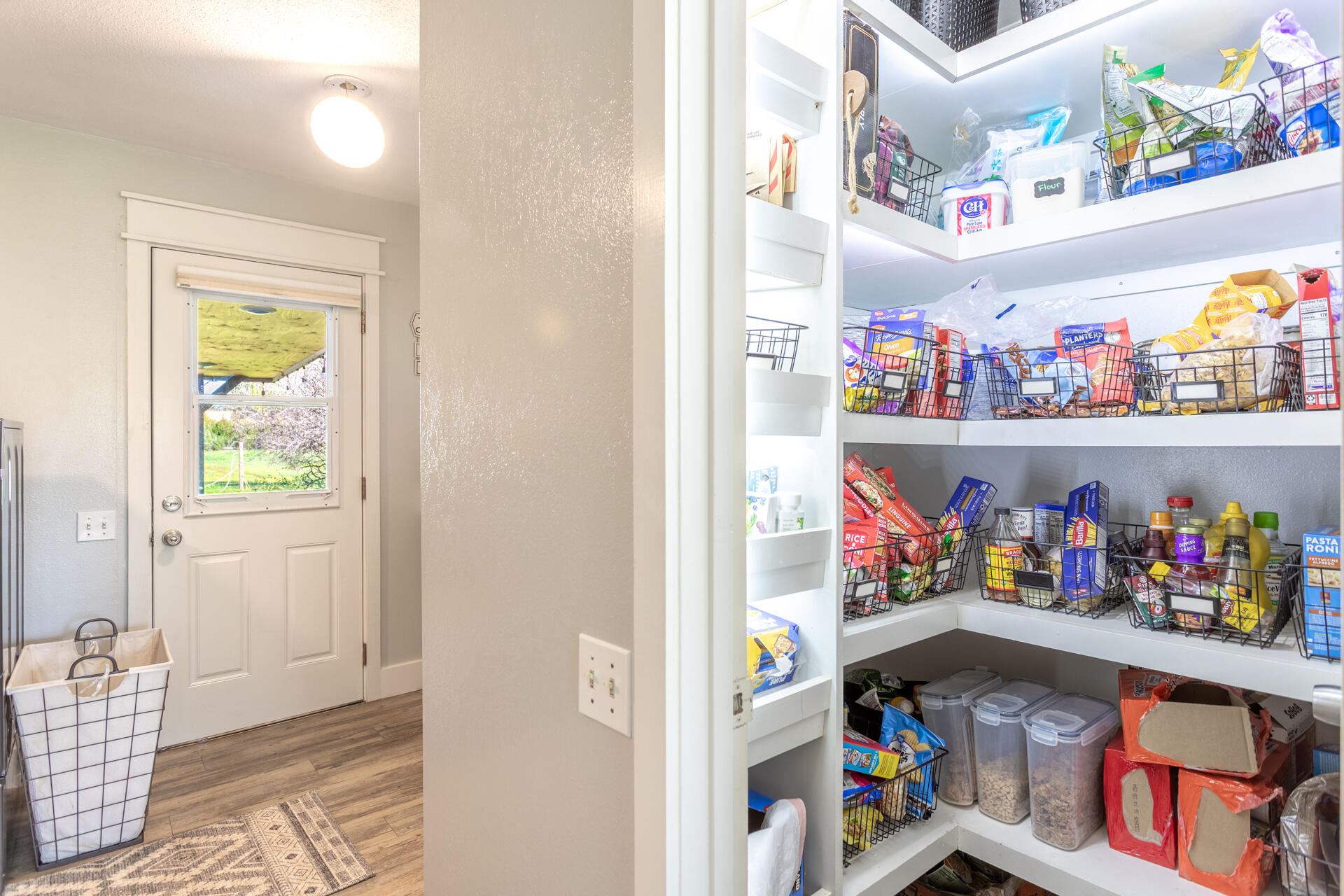 8567 Winona Way Redding, CA 96002 - Photo 12 of 51 IMG_0134-HDR