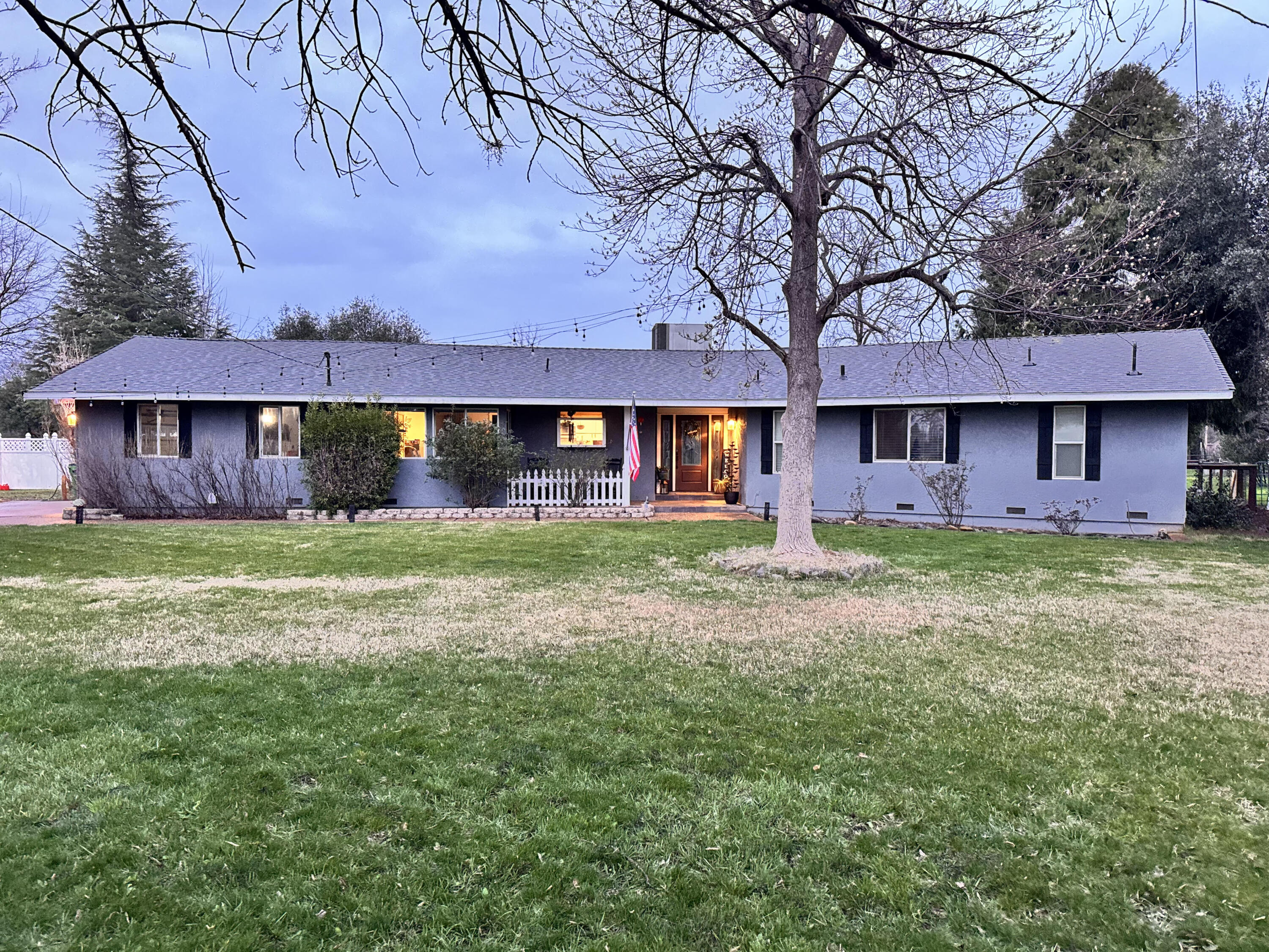 8567 Winona Way Redding, CA 96002 - Photo 2 of 52 unnamed (6)