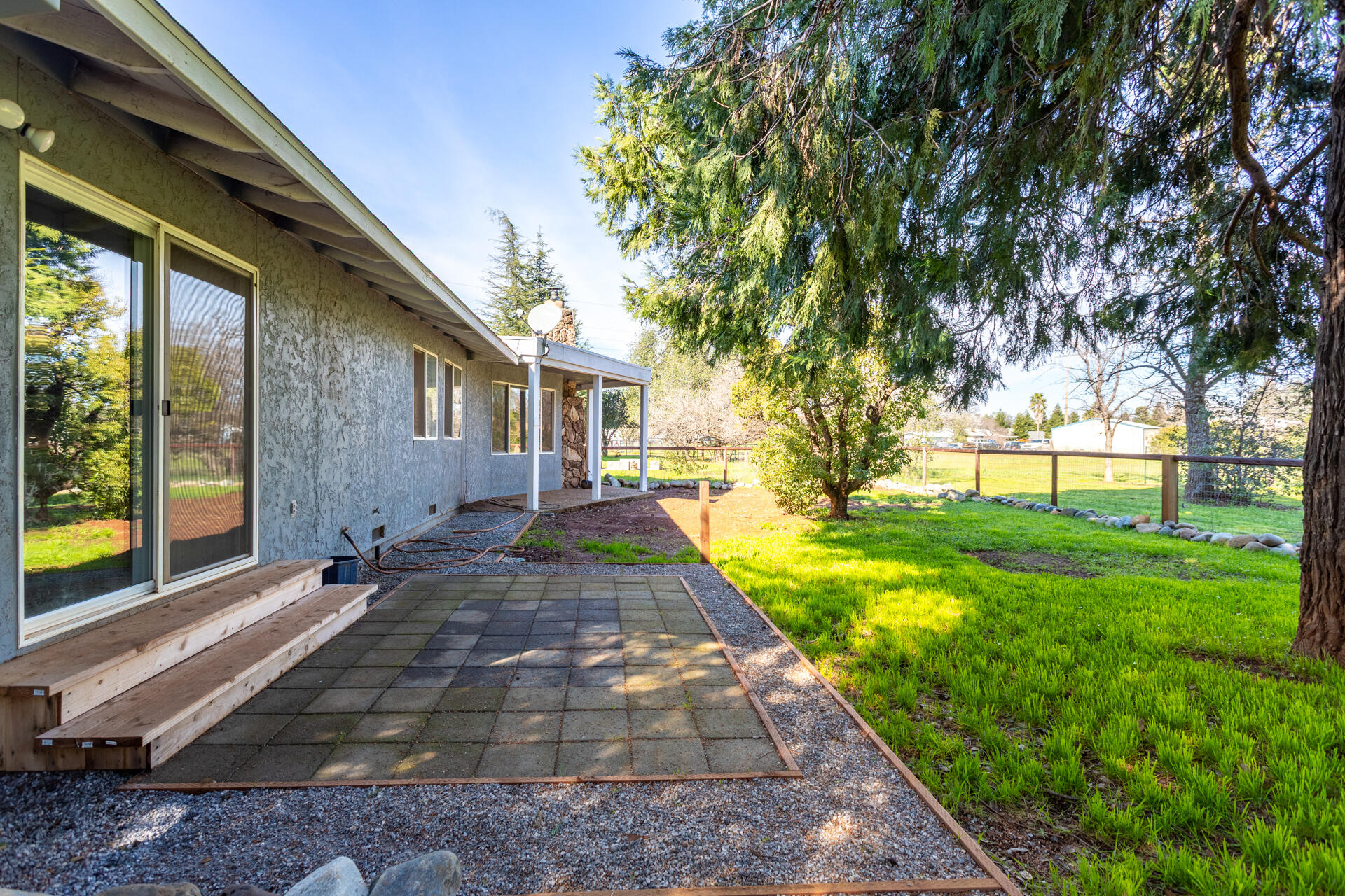 8567 Winona Way Redding, CA 96002 - Photo 29 of 51 IMG_0190-HDR