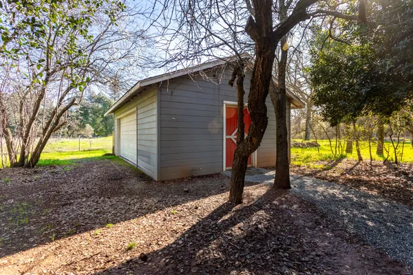 $608,900 | 8567 Winona Way, Redding, CA 96002