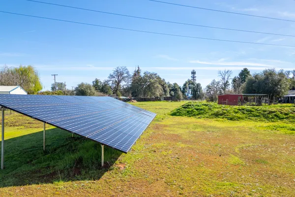 $608,900 | 8567 Winona Way, Redding, CA 96002