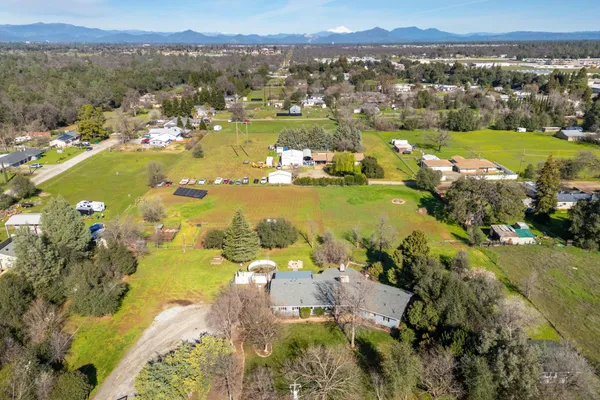 $608,900 | 8567 Winona Way, Redding, CA 96002