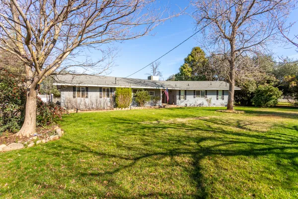 $608,900 | 8567 Winona Way, Redding, CA 96002