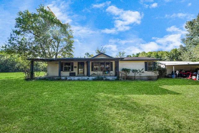 $220,000 | 591 Hay Meadow Lane, Shepherd, TX 77371