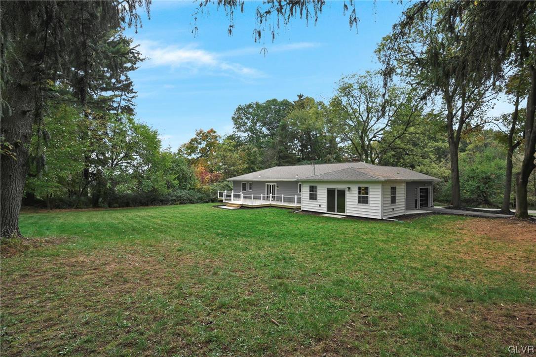 1545 East Raders Lane Bethlehem, PA 18015 - Photo 29 of 31 Gallery Image 29