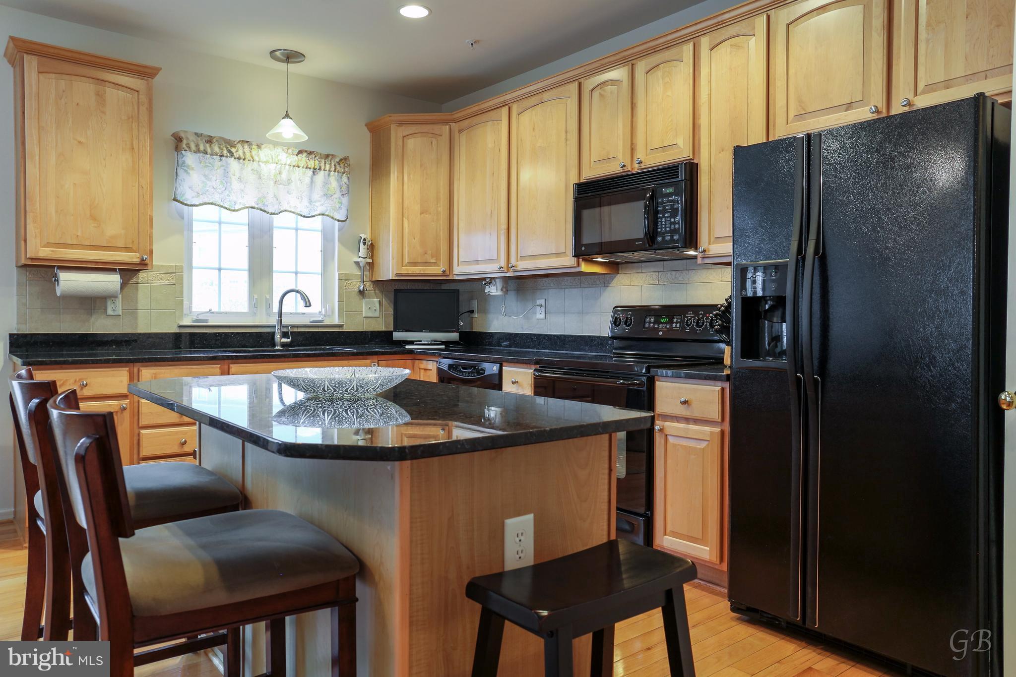 9309 Summit View Way Perry Hall, MD 21128 - Photo 7 of 29 Kitchen