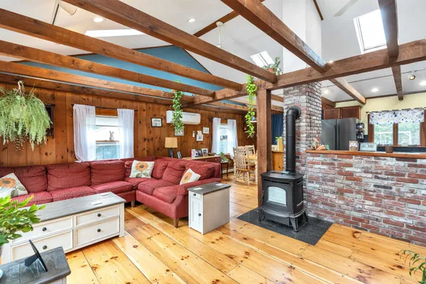 $429,000 | 253 Wellington Road, Rindge, NH 03461