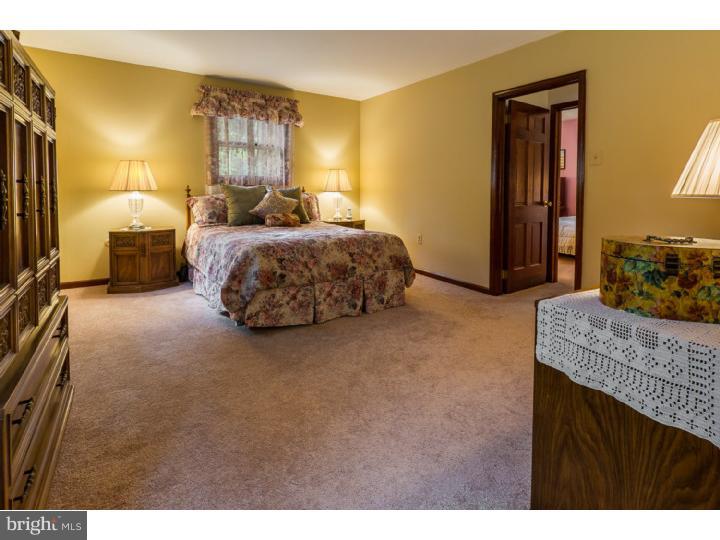 372 Holly Road Marlton, NJ 08053 - Photo 13 of 24 Bedroom - Main