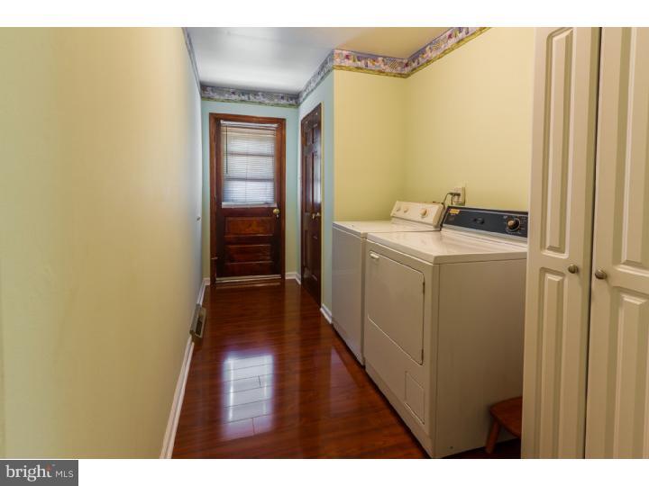 372 Holly Road Marlton, NJ 08053 - Photo 19 of 24 Laundry Room