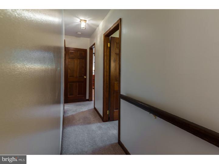 372 Holly Road Marlton, NJ 08053 - Photo 20 of 24 Hallway
