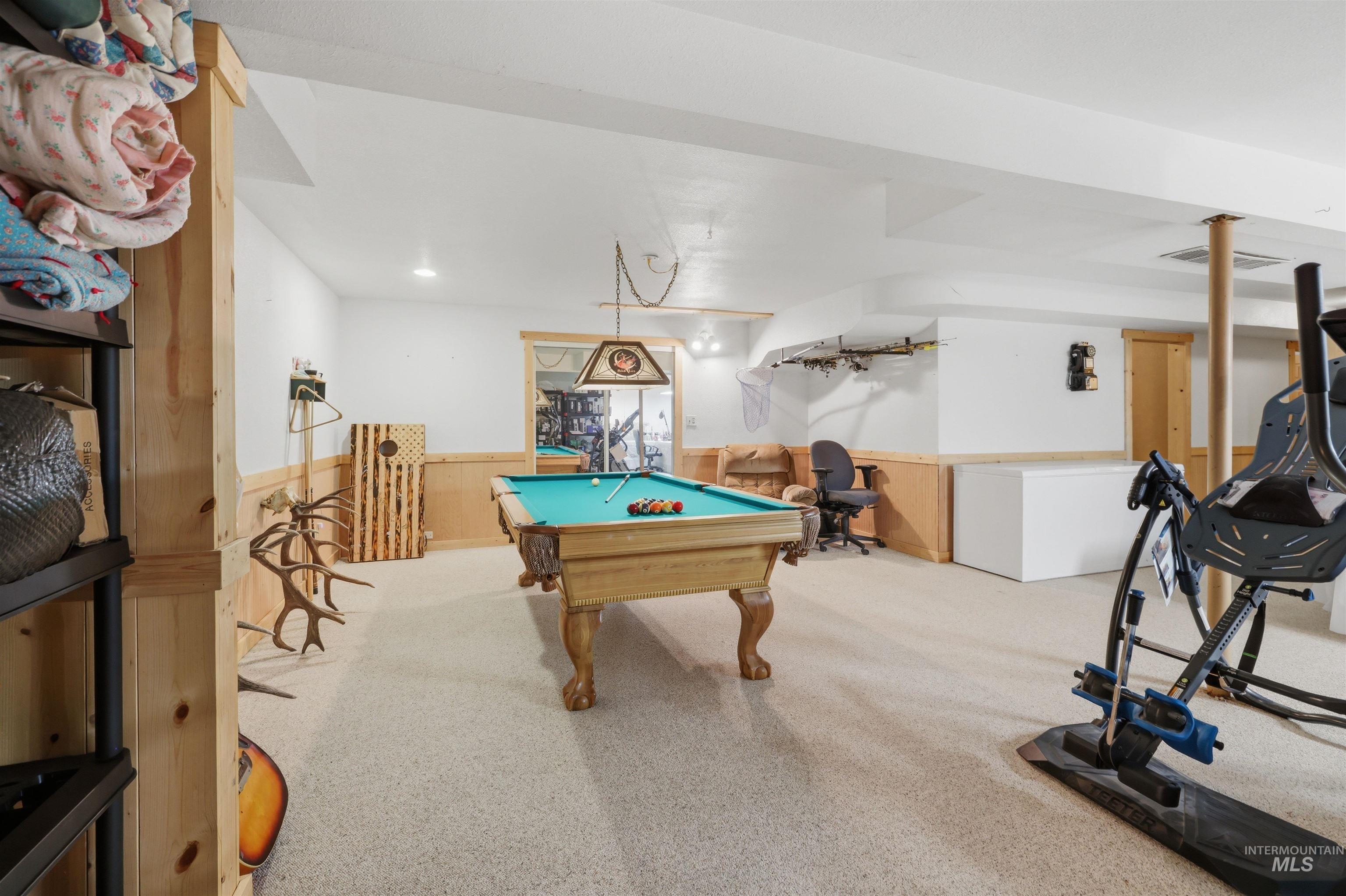 95 Johnson Creek Road Boise, ID 83716 - Photo 39 of 49 Rec room with carpet flooring, a wainscoted wall, billiards table, and recessed lighting