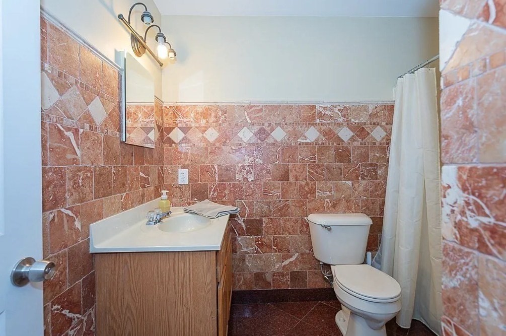 84 Valmor Street Worcester, MA 01604 - Photo 10 of 29
