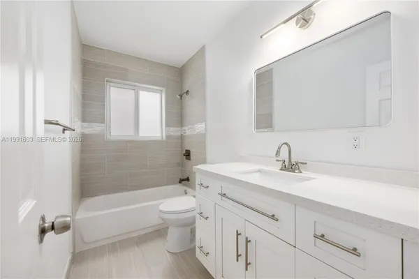 $3,800 | 5727 Harrison Street, Hollywood, FL 33023