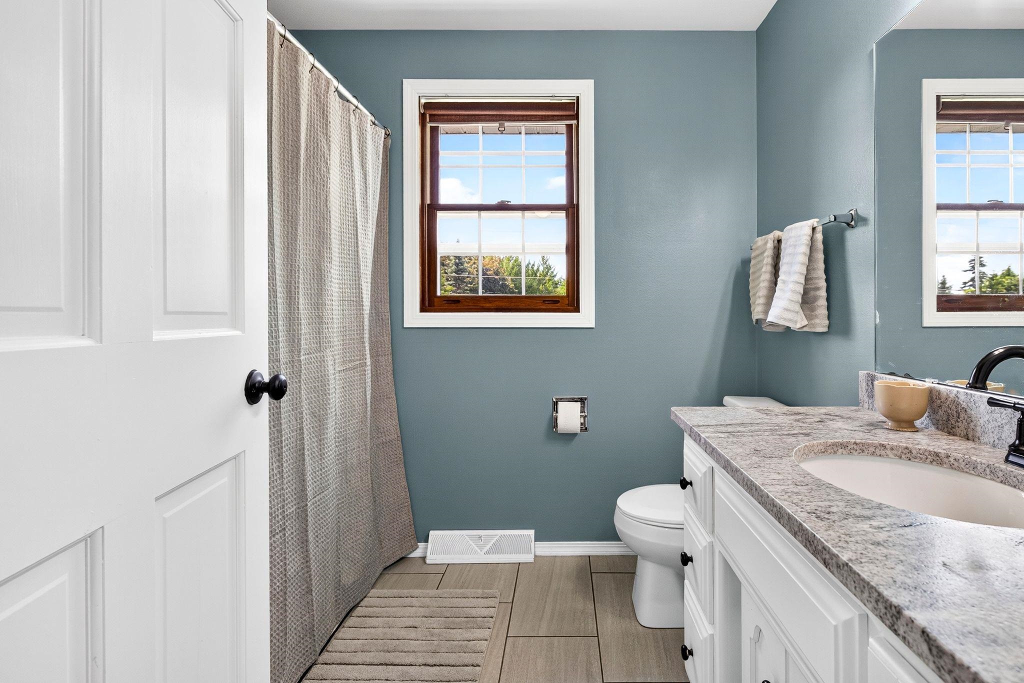 27 Lamplighter Court Appleton, WI 54914 - Photo 41 of 54