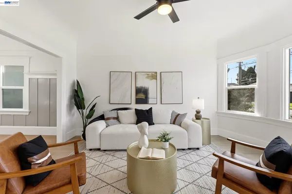$899,000 | 1834 8th Street, Alameda, CA 94501