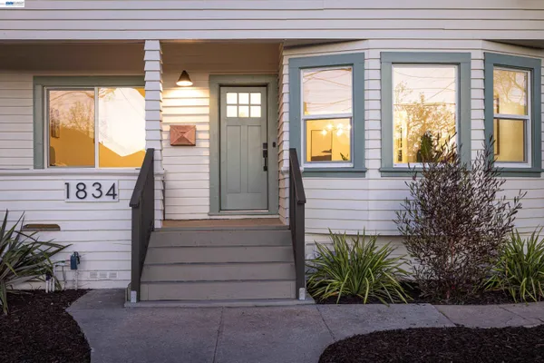 $899,000 | 1834 8th Street, Alameda, CA 94501