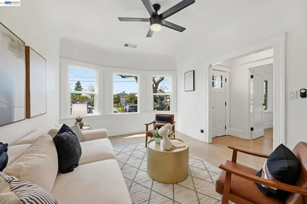 $899,000 | 1834 8th Street, Alameda, CA 94501