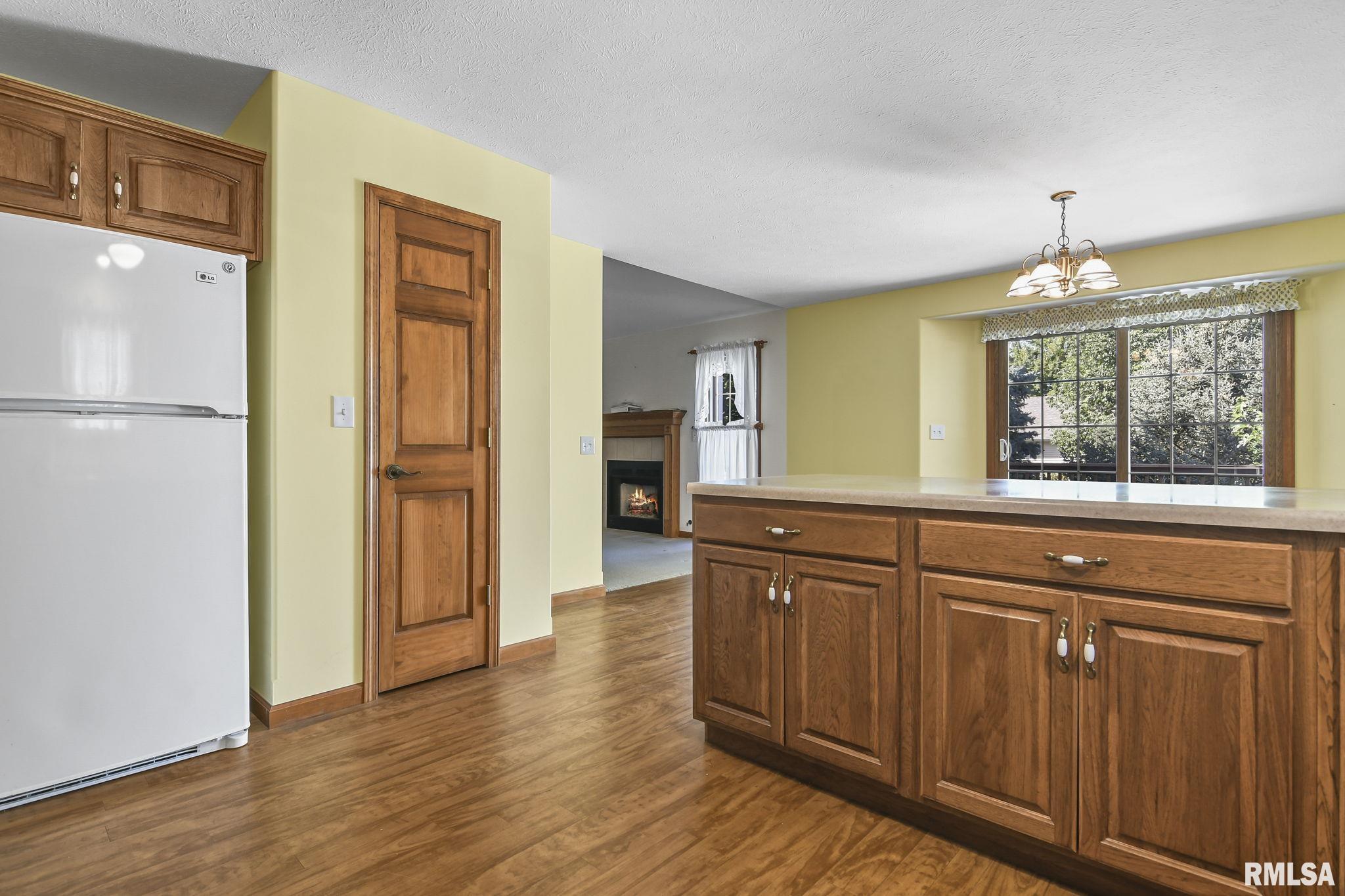 5013 Manhattan Drive Springfield, IL 62711 - Photo 16 of 35 Gallery Image 16