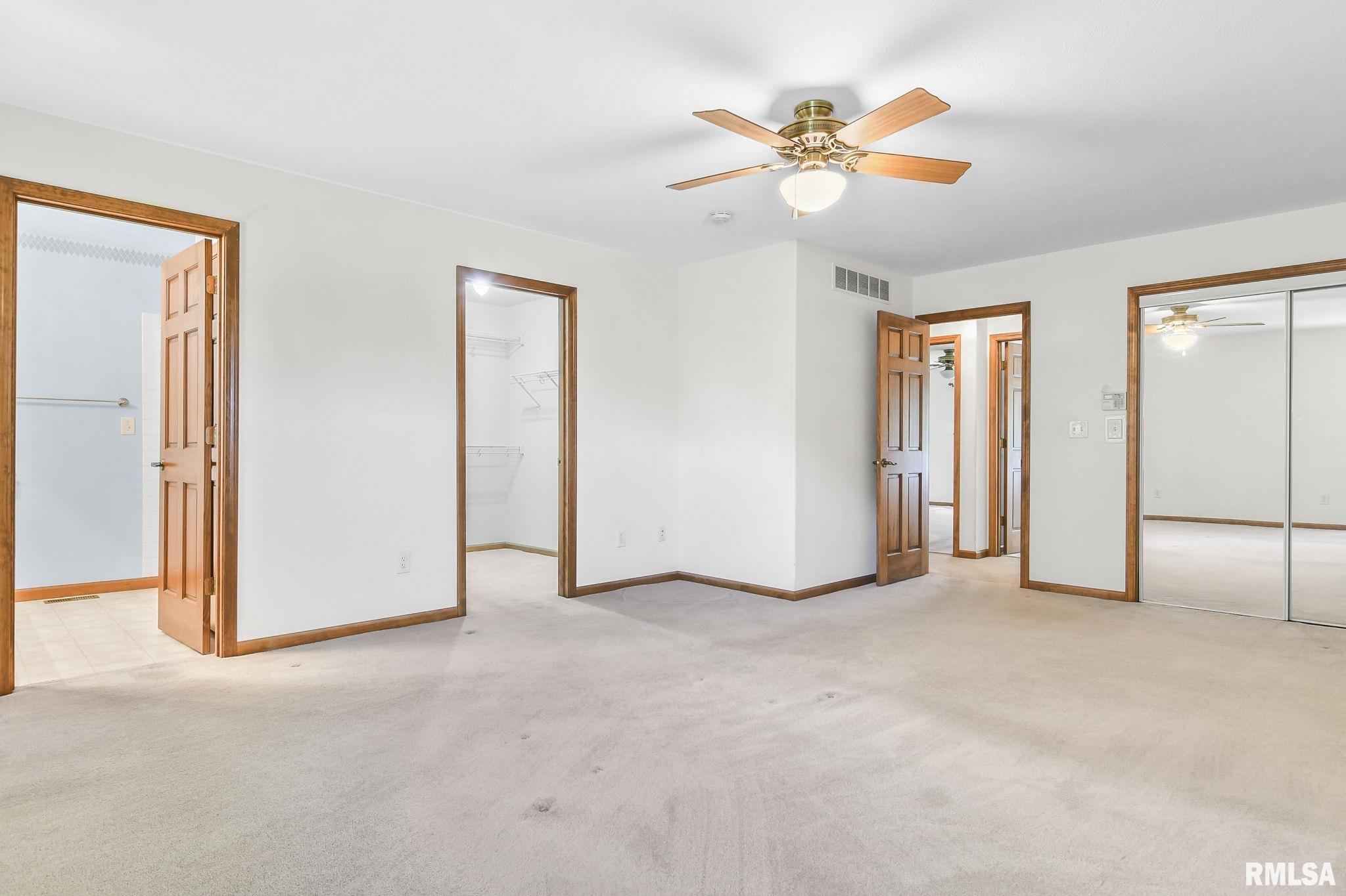 5013 Manhattan Drive Springfield, IL 62711 - Photo 17 of 35 Gallery Image 17