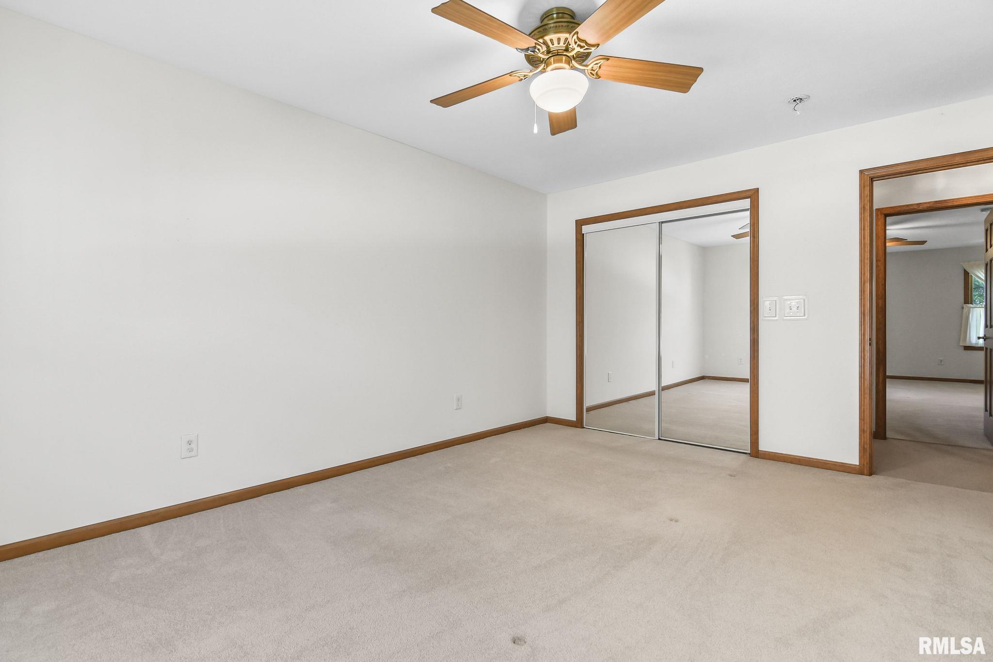 5013 Manhattan Drive Springfield, IL 62711 - Photo 23 of 35 Gallery Image 23
