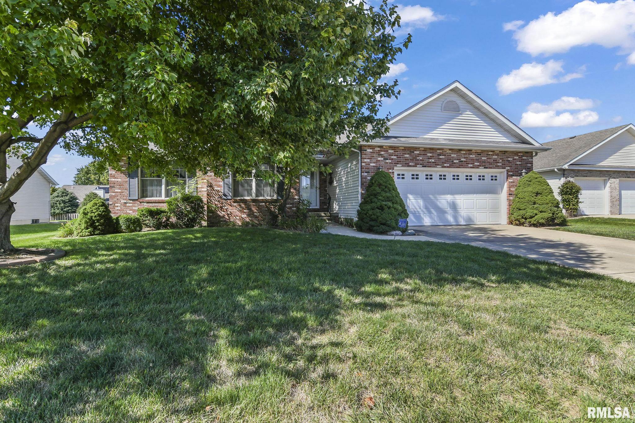 5013 Manhattan Drive Springfield, IL 62711 - Photo 3 of 35 Gallery Image 3