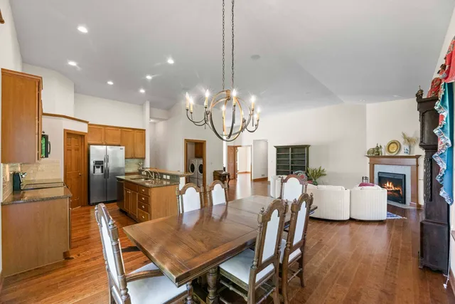 $660,000 | W354N5315 Coastal Avenue, Oconomowoc, WI 53066