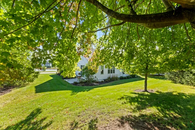 $660,000 | W354N5315 Coastal Avenue, Oconomowoc, WI 53066